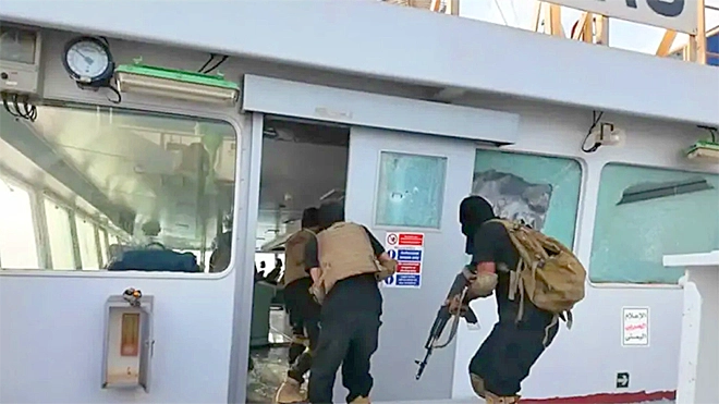 ​مصرع 7 من عناصر الحوثي أثناء تنفيذ هجمات في البحر الأحمر